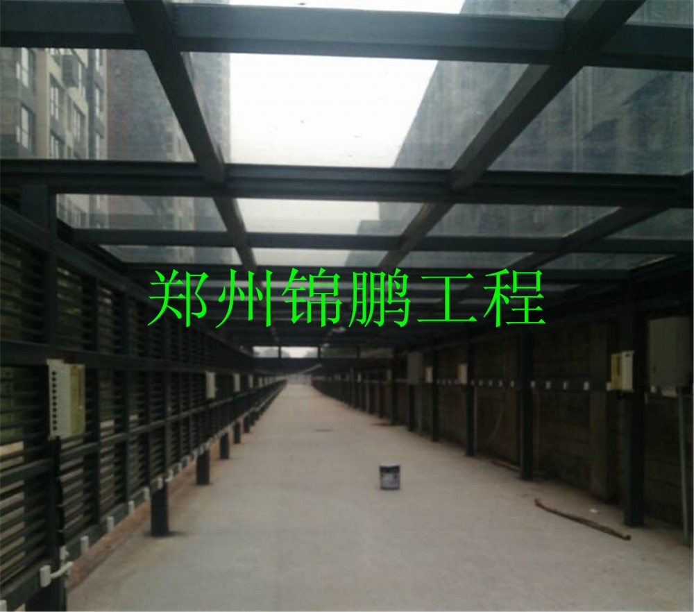 通利車(chē)棚現(xiàn)場(chǎng)